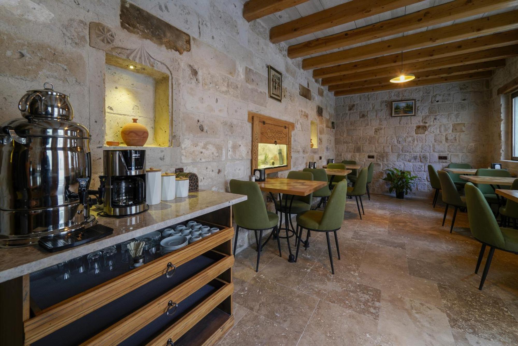 Goereme Escape Cave Suites ภายนอก รูปภาพ