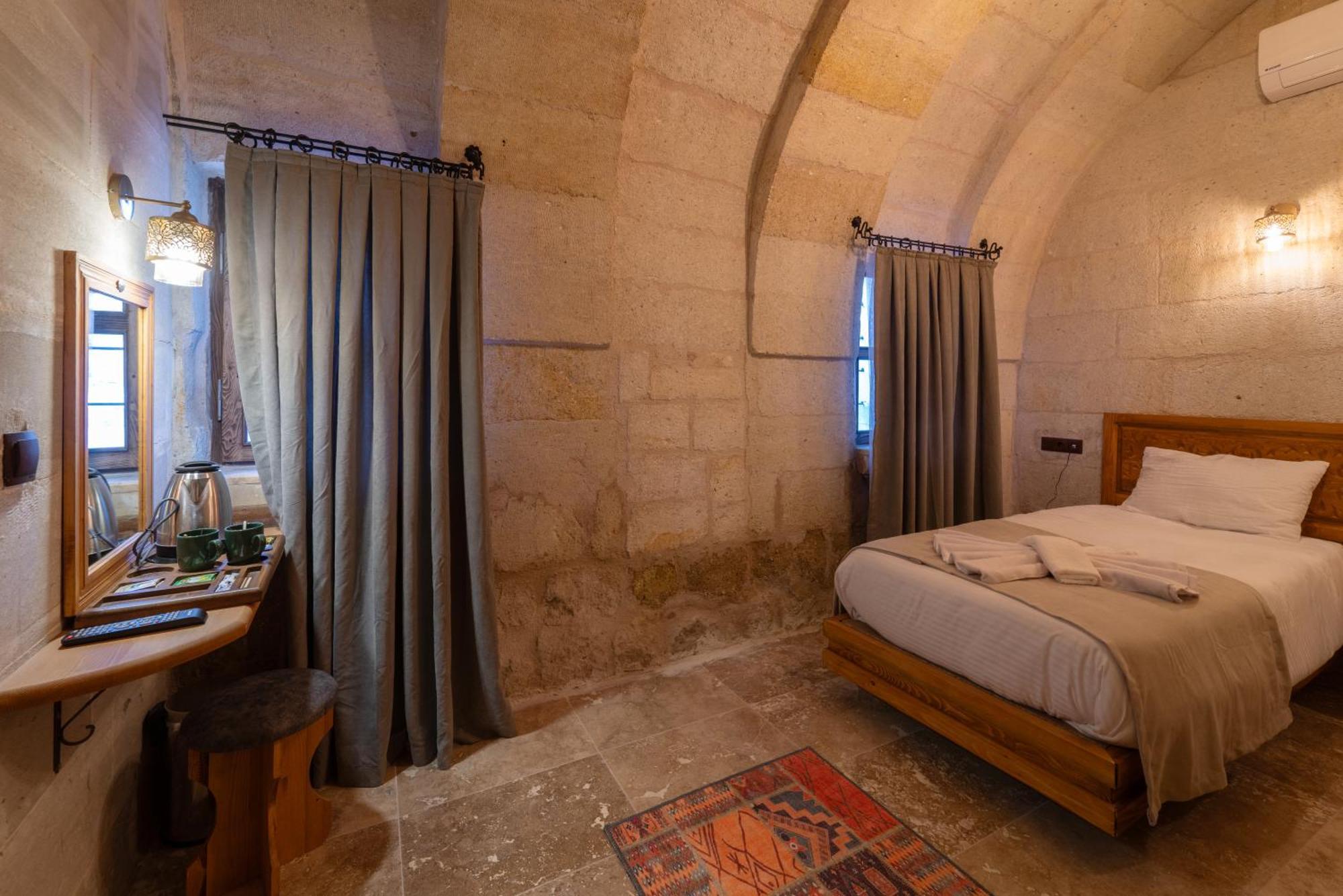 Goereme Escape Cave Suites ภายนอก รูปภาพ