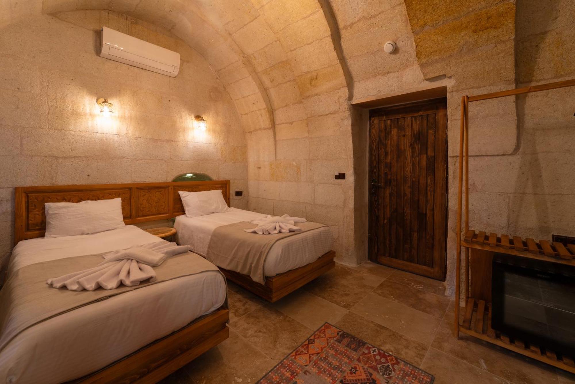 Goereme Escape Cave Suites ภายนอก รูปภาพ