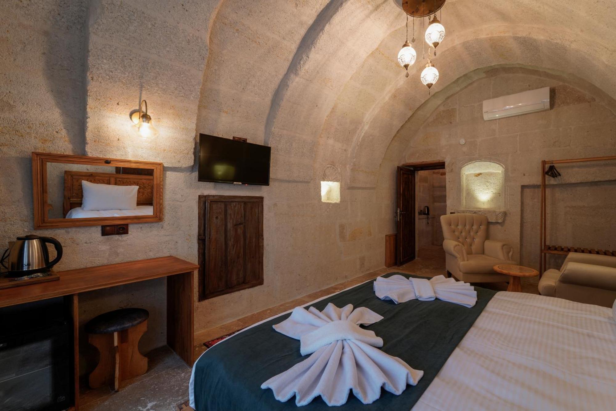 Goereme Escape Cave Suites ภายนอก รูปภาพ