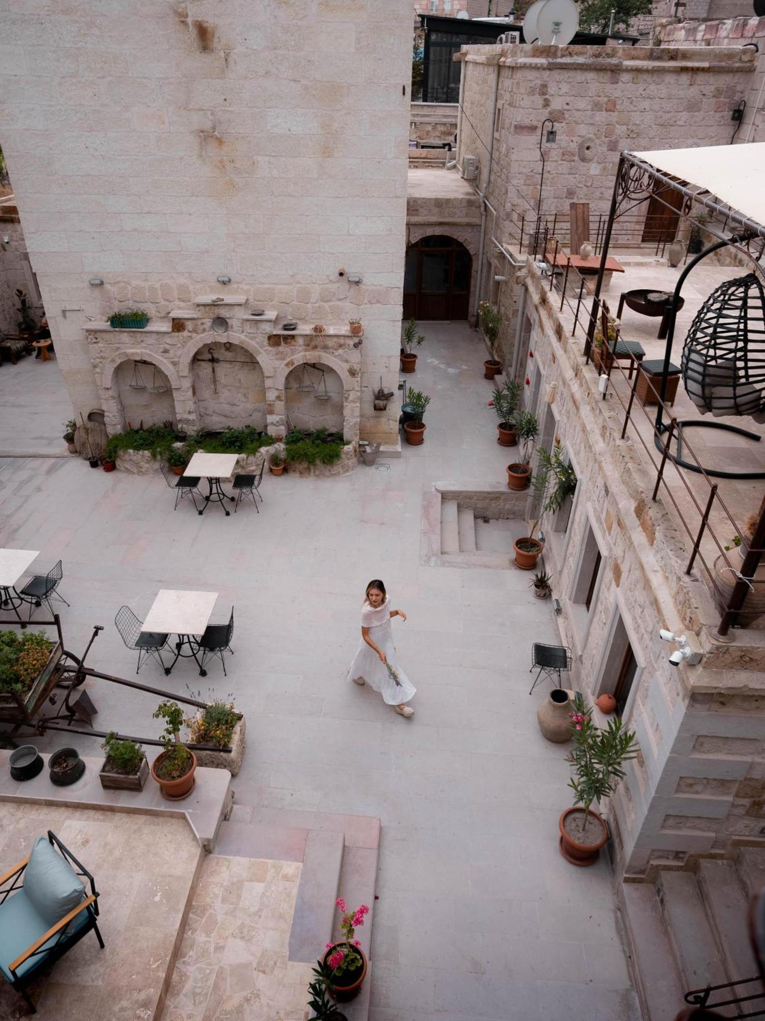 Goereme Escape Cave Suites ภายนอก รูปภาพ