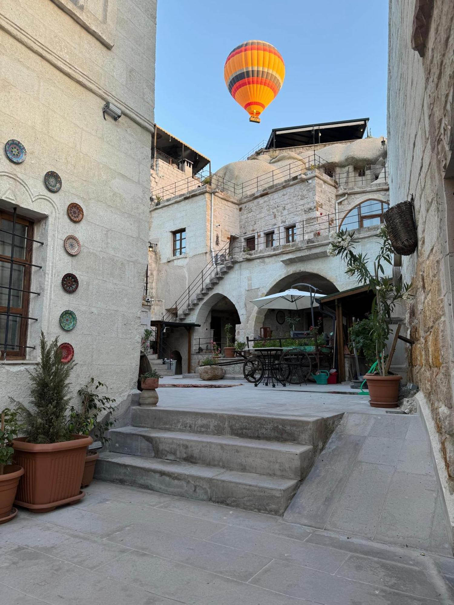 Goereme Escape Cave Suites ภายนอก รูปภาพ