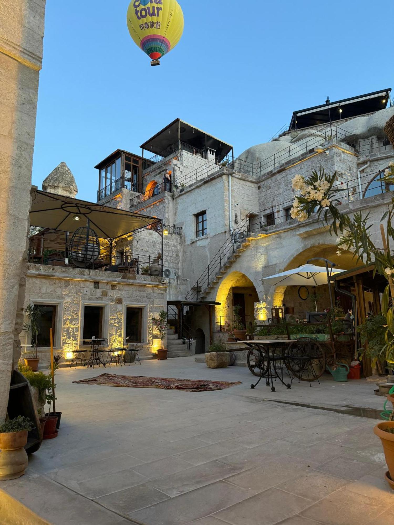 Goereme Escape Cave Suites ภายนอก รูปภาพ