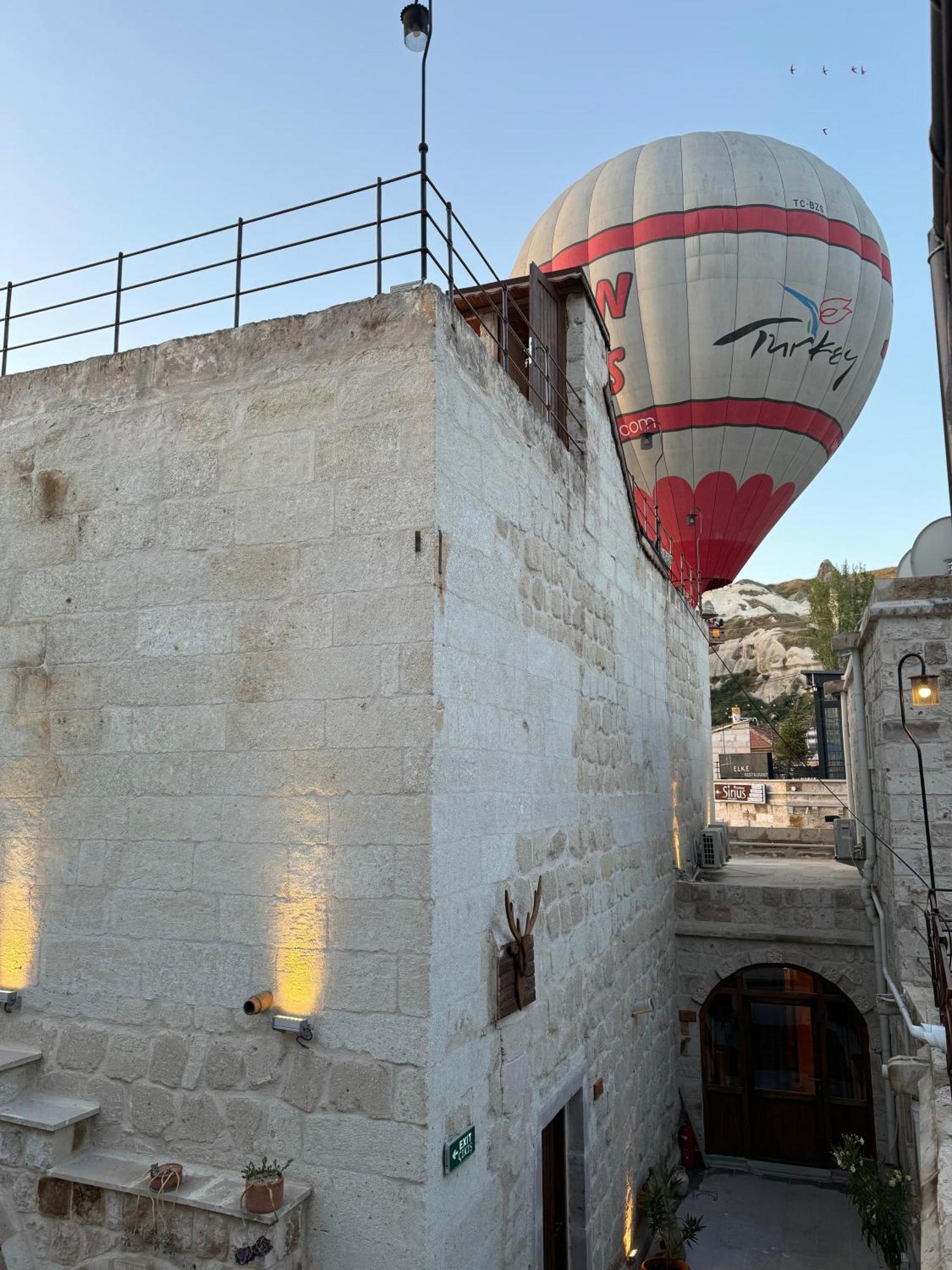 Goereme Escape Cave Suites ภายนอก รูปภาพ